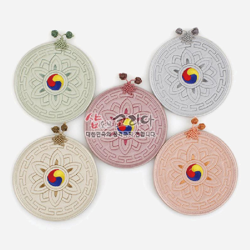 [소산당]누비컵받침연꽃태극-원형5종 - 예쁜 매듭과 누비가 특징인 제품