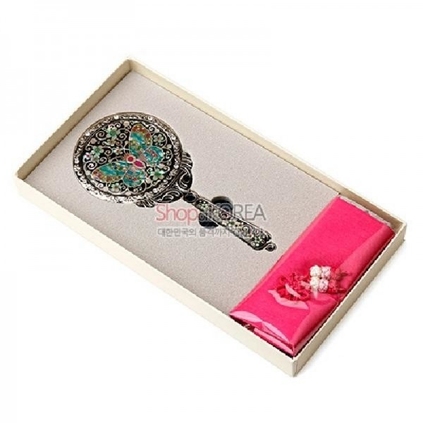 나전 주머니 손거울-채색나비 - 자개 빛이 아름다운 손잡이 손거울