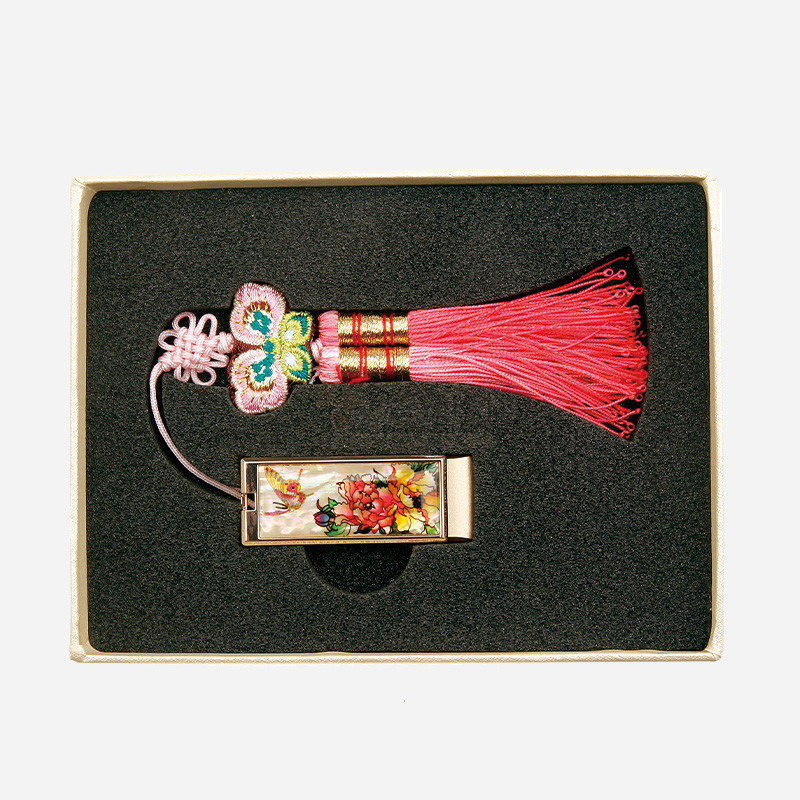 USB 자개매듭(8G,16G,32G)-목단나비[백] - 한국의 멋이 담긴 자개USB메모리