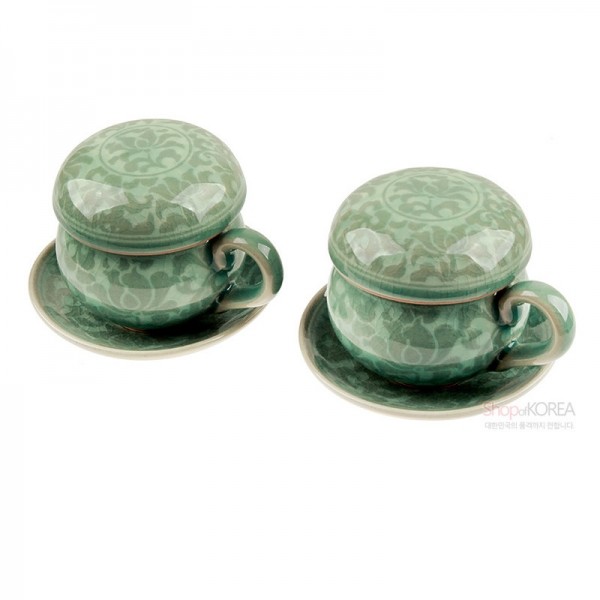 청자백상감 목단다기잔세트 - 아름다운 청자 위에 목단꽃 무늬로 디자인한 다기세트입니다.고풍스러운 멋이 돋보이는 도자기로 집들이, 외국인 이웃, 특별한 분을 위한 선물로 추천합니다.