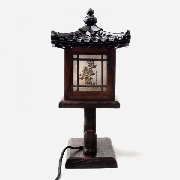 작은좌등-사군자누각 - 사각기와의 멋스러움과  나무로 섬세하게 깍아 만든 수작업 좌등